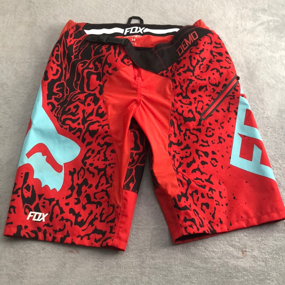 Fox racing demo shorts size 34